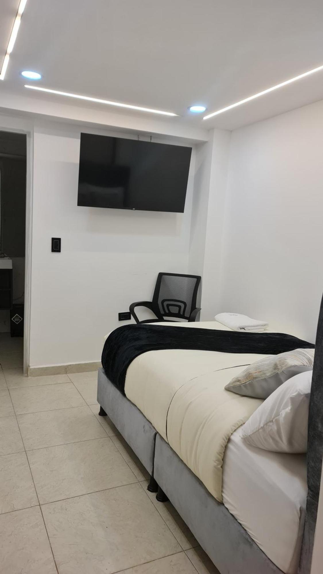 Hotel West Inn ボゴタ エクステリア 写真
