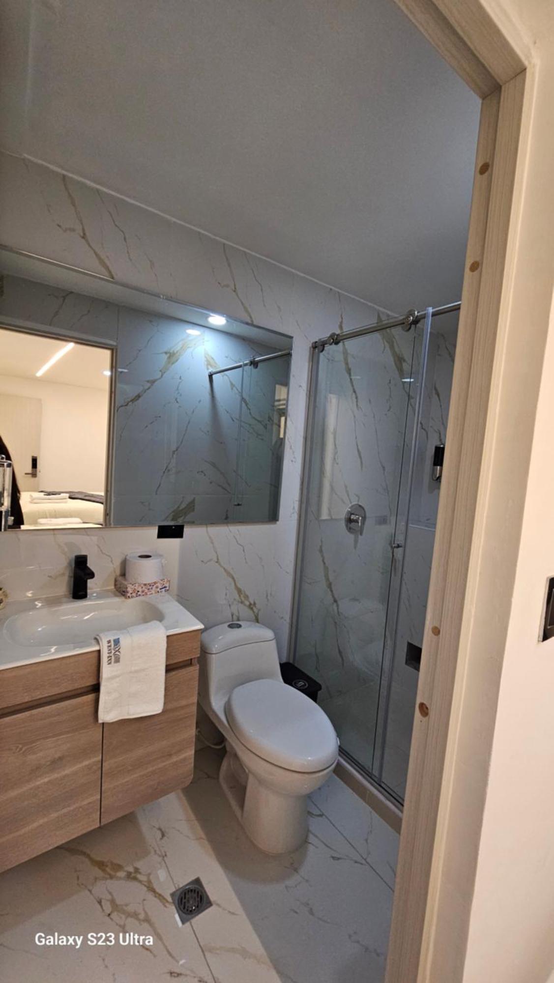 Hotel West Inn ボゴタ エクステリア 写真